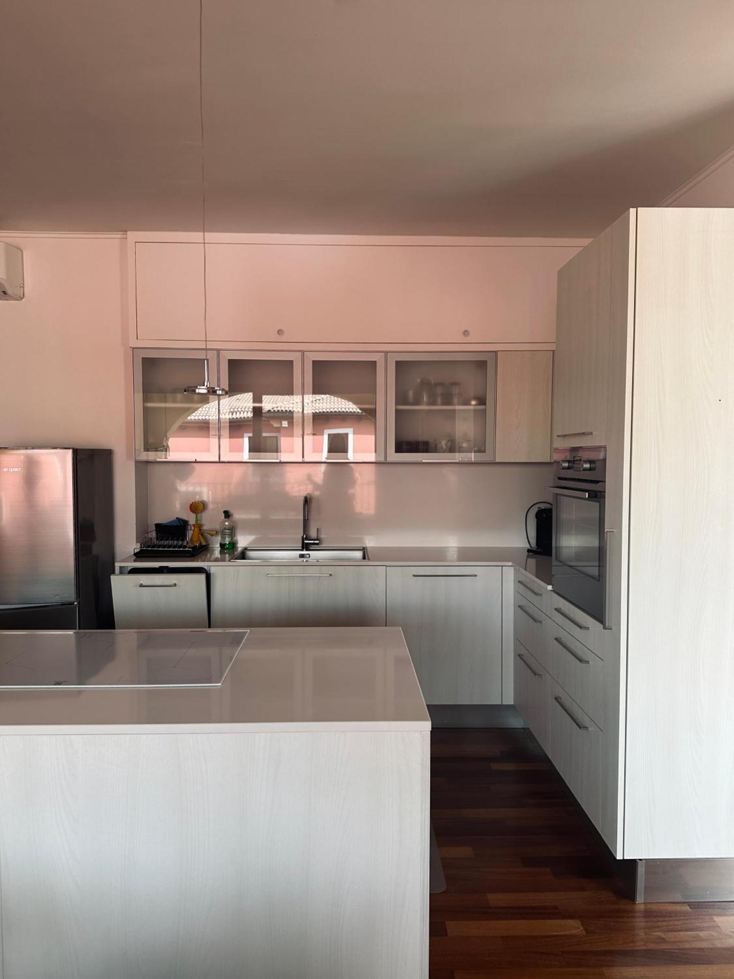 Apartment Claudia Múggia Esterno foto